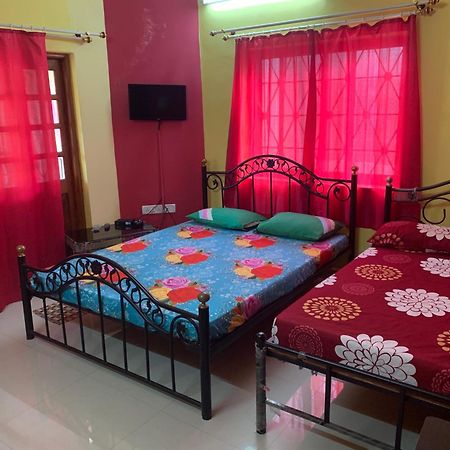 Thee Haven Candolim Bagian luar foto